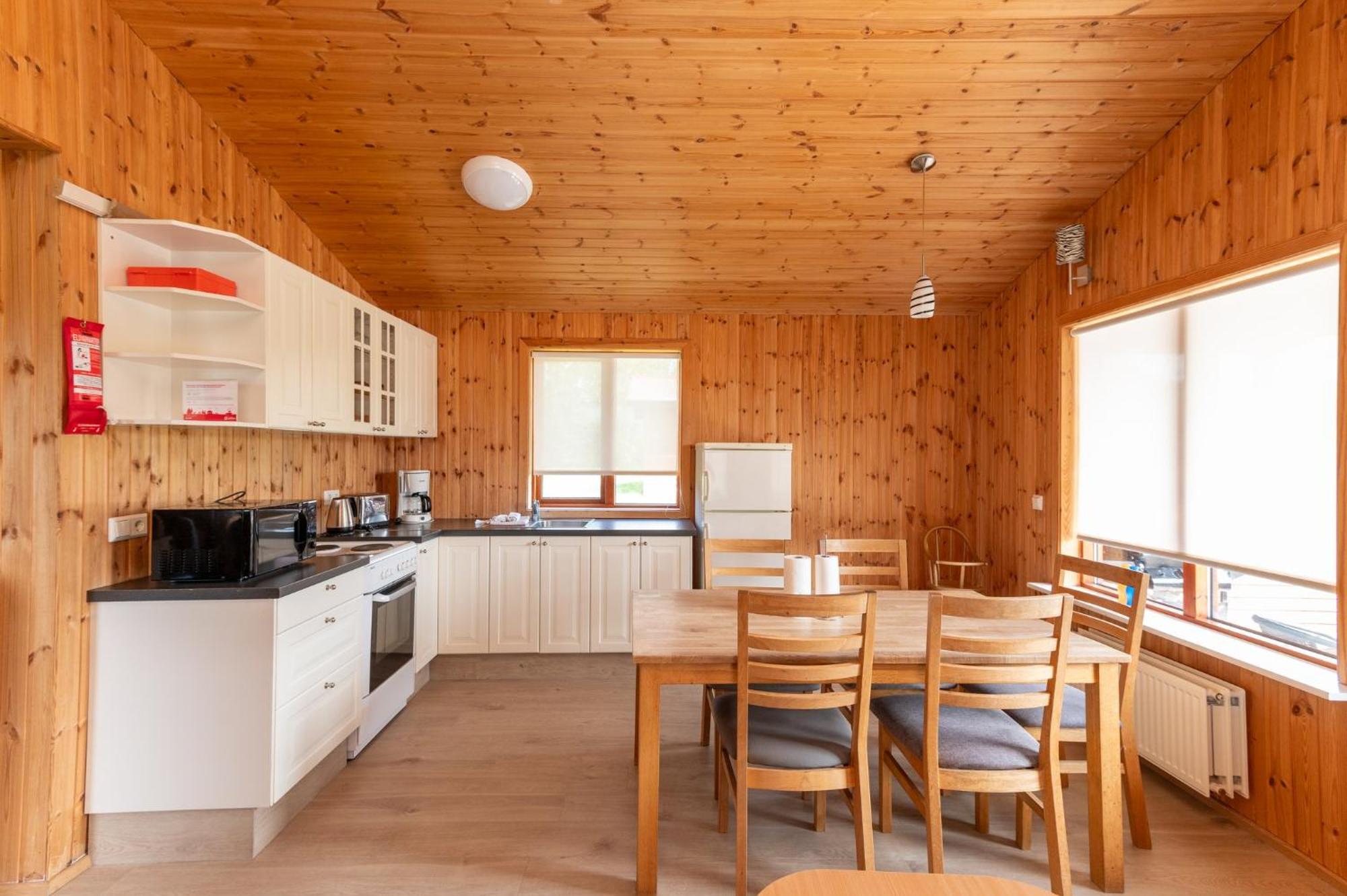Gladheimar Cottages بلونديوس المظهر الخارجي الصورة