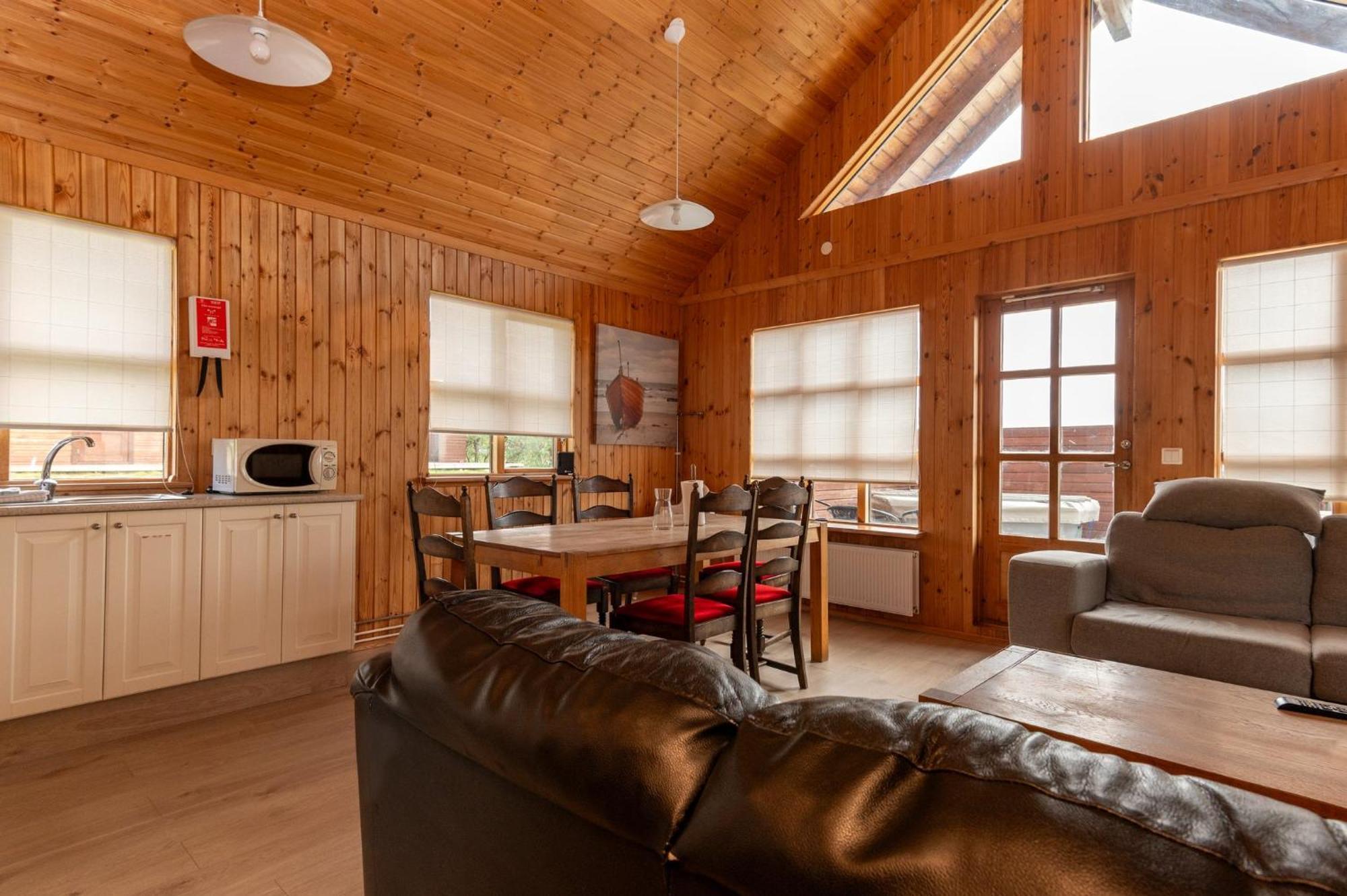 Gladheimar Cottages بلونديوس المظهر الخارجي الصورة